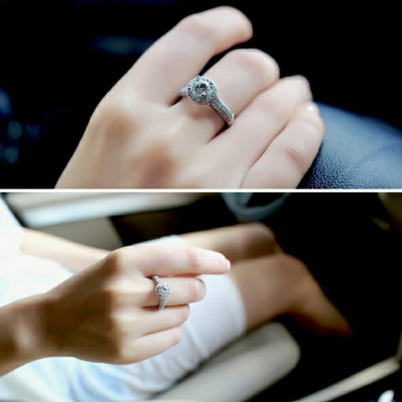 Brilliant Cut Halo Pave Diamonds Vintage Ring - Picture 4 of 6